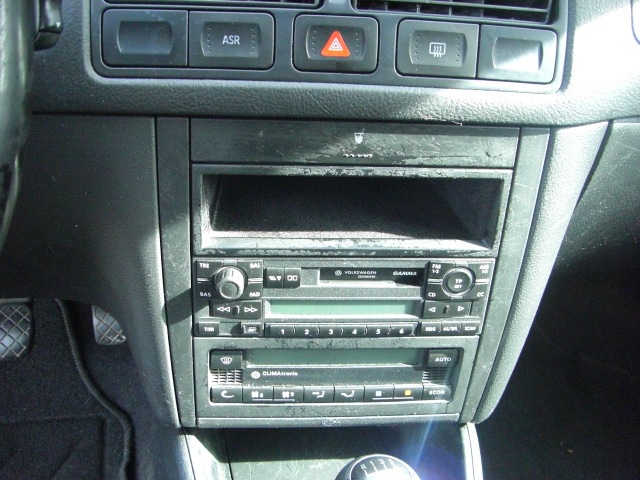 VOLKSWAGEN GOLF IV 1.9 TDI 115CV