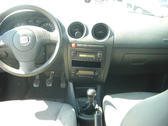 SEAT IBIZA 1.4 GASOLINA 75CV