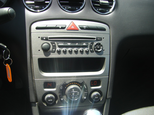 PEUGEOT 308 SPORT 1.6 HDI 110CV AUTOMATICO