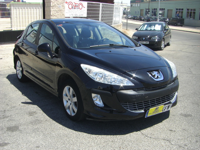 PEUGEOT 308 SPORT 1.6 HDI 110CV AUTOMATICO