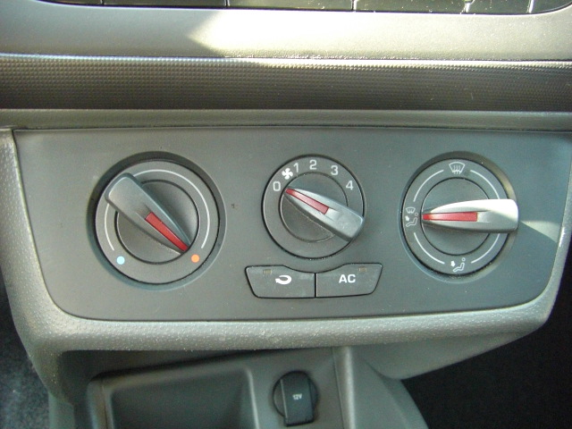 SEAT IBIZA 1.2 TDI 75CV