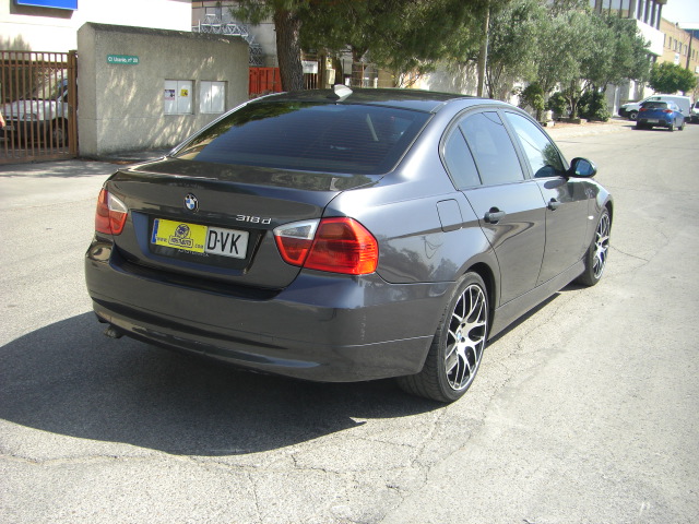 BMW 318 D 2.0 122CV