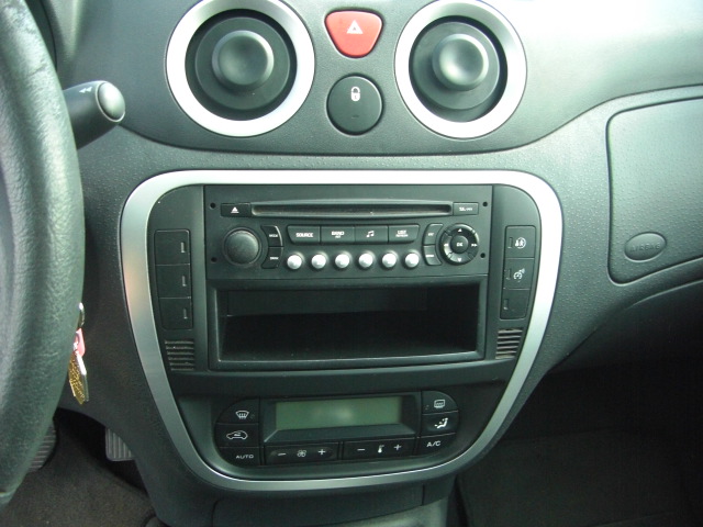 CITROEN C-3 AUTOMATICO SX PLUS 70CV