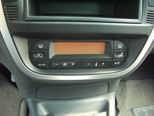 CITROEN C-3 AUTOMATICO SX PLUS 70CV