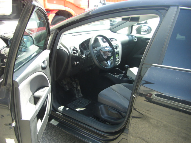 SEAT LEON 1.6 TDI 105CV