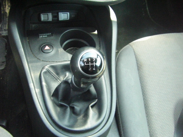 SEAT LEON 1.6 TDI 105CV