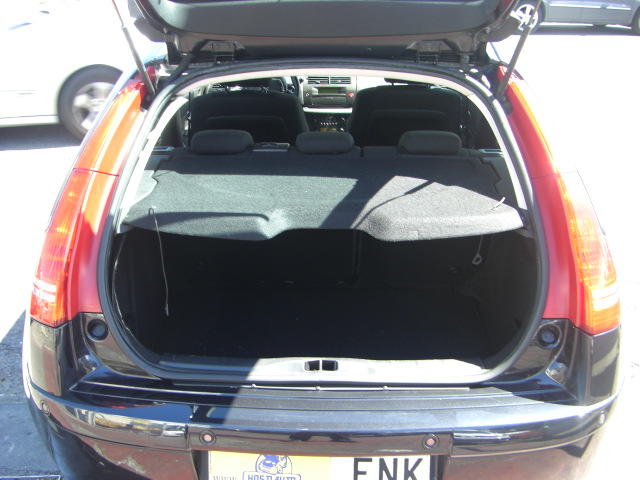 CITROEN C-4 1.6 HDI VTR PLUS 110CV AUTOMATICO