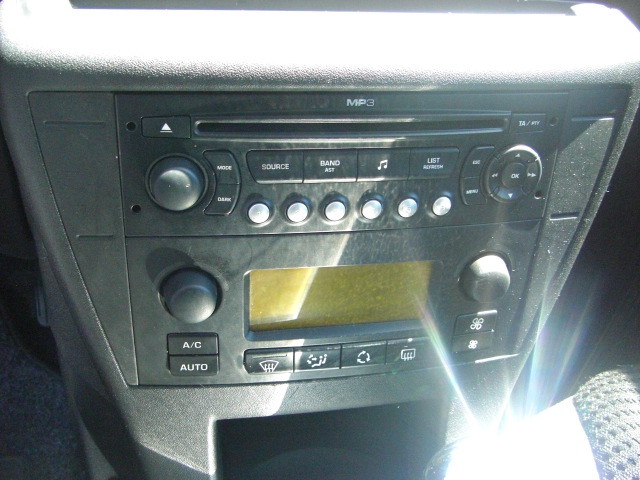 CITROEN C-4 1.6 HDI VTR PLUS 110CV AUTOMATICO