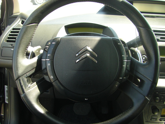 CITROEN C-4 1.6 HDI VTR PLUS 110CV AUTOMATICO