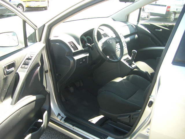 TOYOTA COROLLA VERSO 2.0 D4D 136CV 7 PLAZAS
