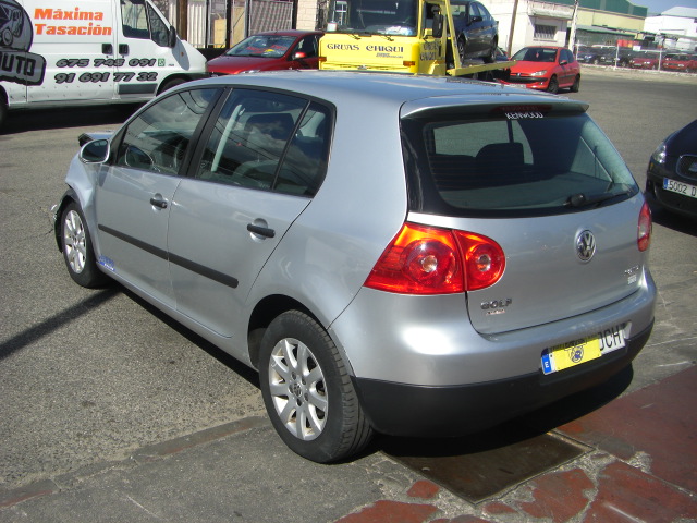 VOLKSWAGEN GOLF 1.9 TDI 105CV