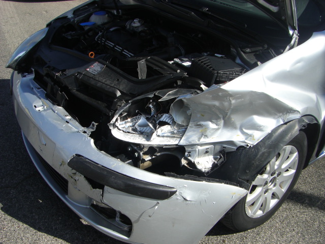 VOLKSWAGEN GOLF 1.9 TDI 105CV