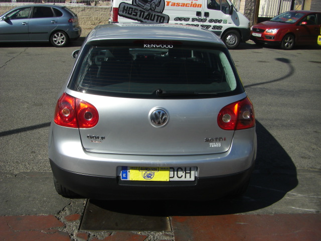 VOLKSWAGEN GOLF 1.9 TDI 105CV