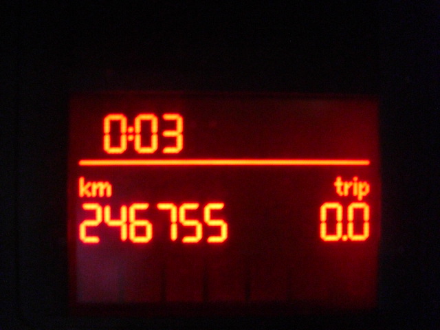 VOLKSWAGEN GOLF 1.9 TDI 105CV