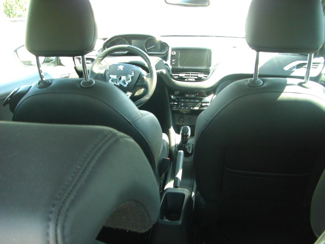 PEUGEOT 208 1.4 GASOLINA 95CV