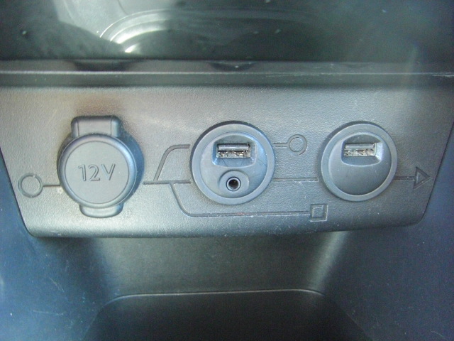 PEUGEOT 208 1.4 GASOLINA 95CV