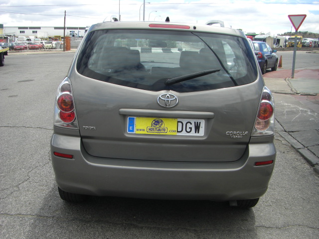 TOYOTA COROLLA VERSO 2.0 D4D 115CV 7 PLAZAS