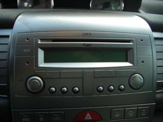 LANCIA YPSILON 1.3 MULTIJET 75CV