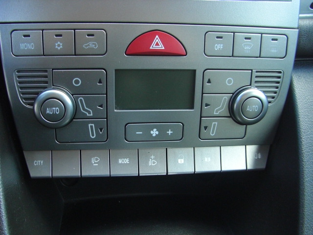 LANCIA YPSILON 1.3 MULTIJET 75CV