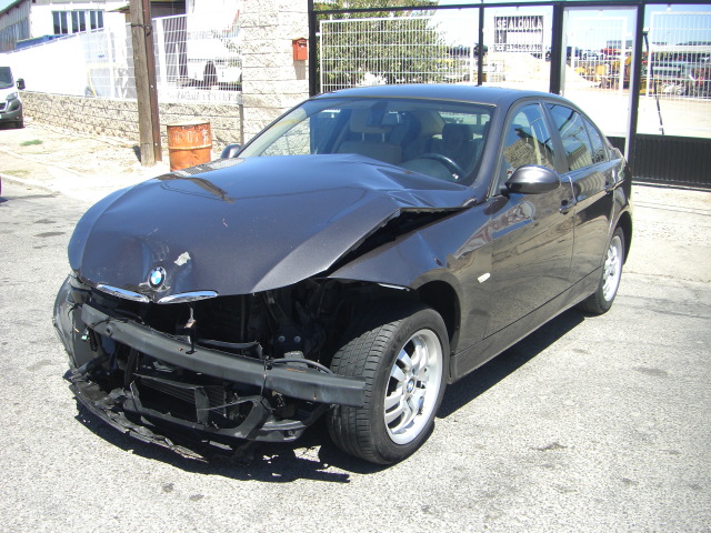 BMW 320 D AUTOMATICO 2.0 163CV