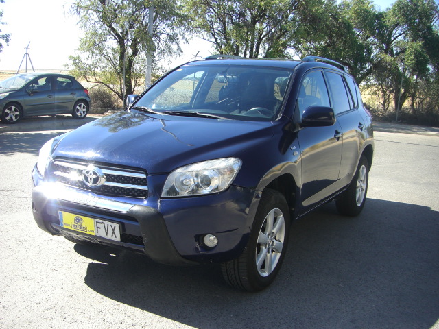 TOYOTA RAV4 2.2 D4D 136CV