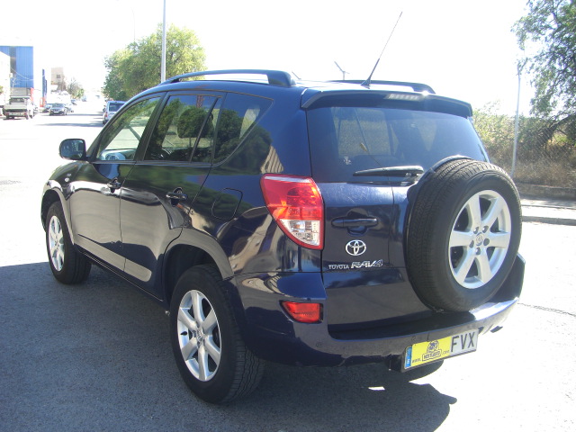 TOYOTA RAV4 2.2 D4D 136CV