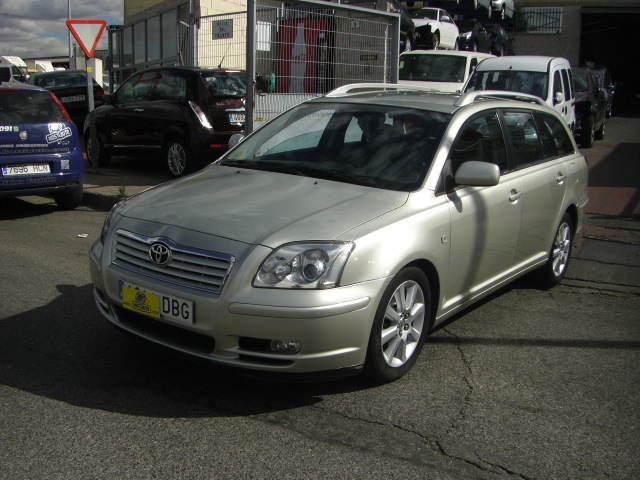 TOYOTA AVENSIS 1.8 I 129CV