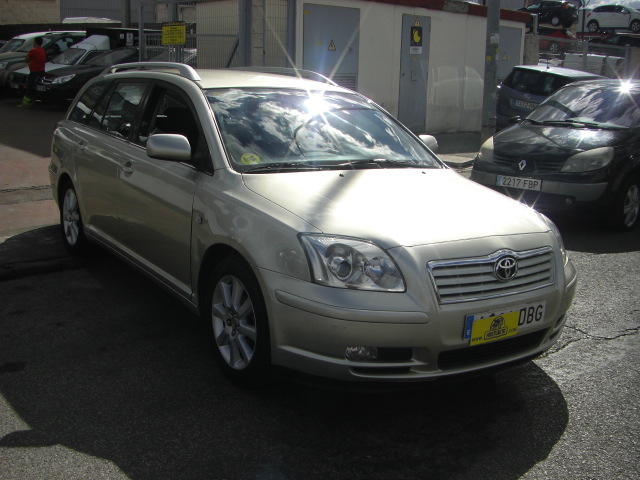 TOYOTA AVENSIS 1.8 I 129CV