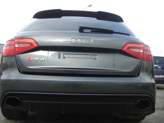 AUDI RS4 AVANT 4.2 V8 FSI 450CV QUATTRO