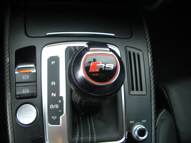 AUDI RS4 AVANT 4.2 V8 FSI 450CV QUATTRO