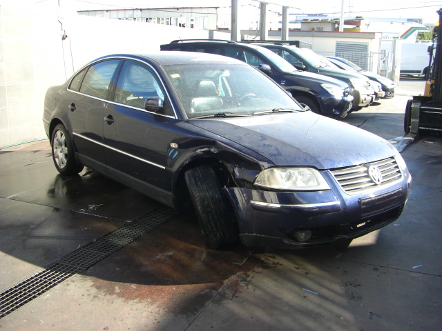 VOLKSWAGEN PASSAT 1.9 TDI 130CV