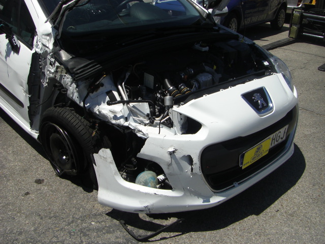 PEUGEOT 308 1.6 HDI 92CV BUSINES LINE