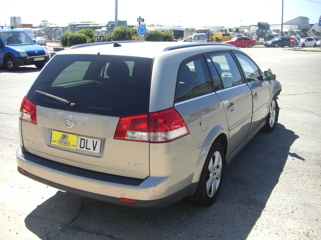 OPEL VECTRA STECION WAGON 1.9 CDTI 120CV