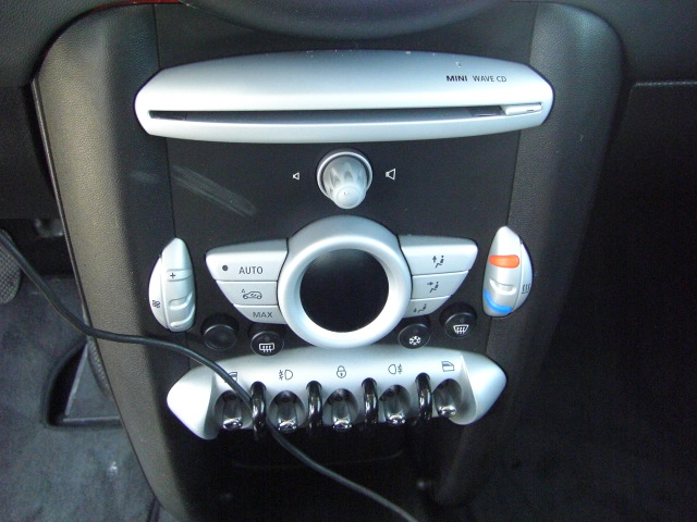 MINI COOPER R56 1.6 GASOLINA 120CV