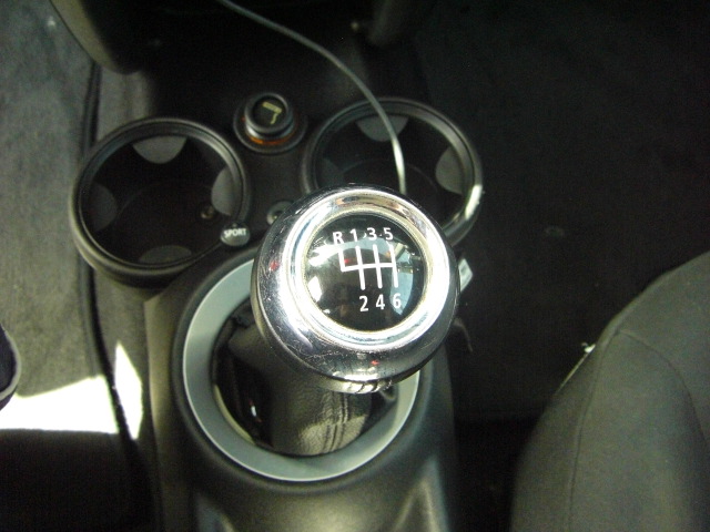 MINI COOPER R56 1.6 GASOLINA 120CV