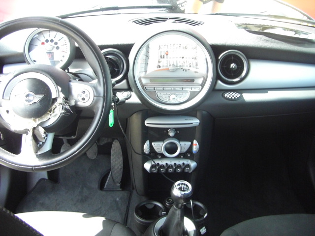 MINI COOPER R56 1.6 GASOLINA 120CV