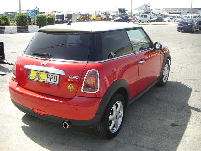 MINI COOPER R56 1.6 GASOLINA 120CV