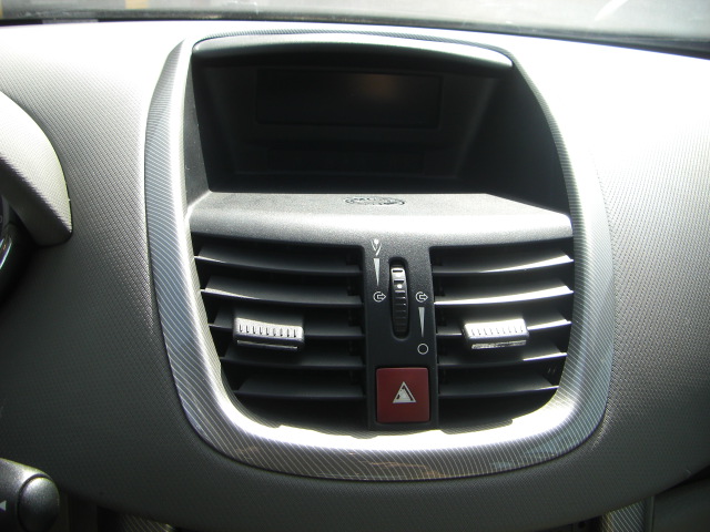 PEUGEOT 207 1.6 HDI XT PACK 90CV