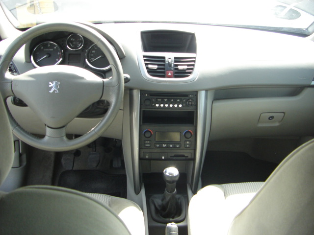 PEUGEOT 207 1.6 HDI XT PACK 90CV