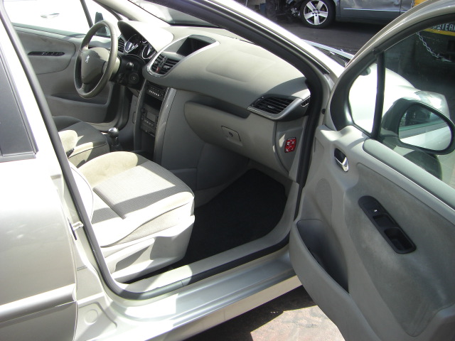 PEUGEOT 207 1.6 HDI XT PACK 90CV