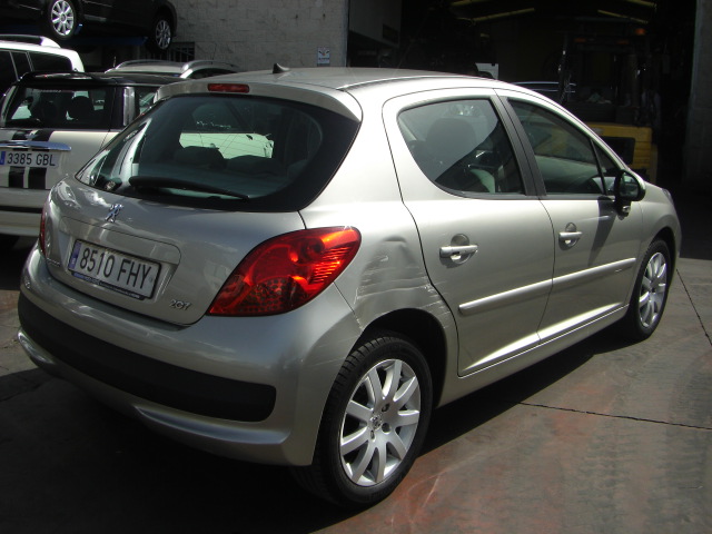 PEUGEOT 207 1.6 HDI XT PACK 90CV