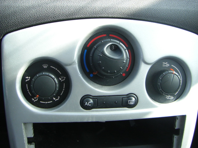 RENAULT CLIO 1.5 DCI 85CV