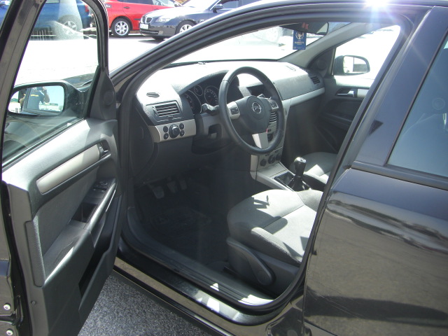 OPEL ASTRA 1.7 CDTI 100CV
