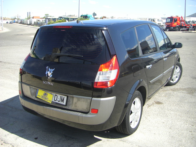 RENAULT GRAND SCENIC 1.9 DCI 120CV 7 PLAZAS