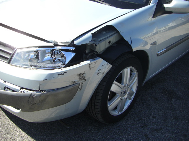 RENAULT MEGANE SEDAN 2.0 I 134CV