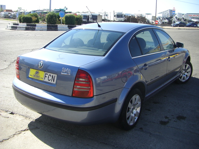 SKODA SUPER B 2.0 TDI 140CV