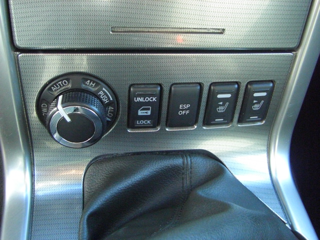 NISSAN PATHFINDER 2.5 D 190CV 4X4