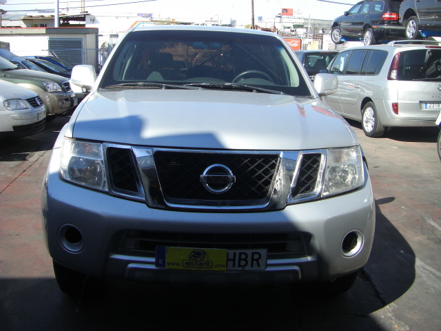 NISSAN PATHFINDER 2.5 D 190CV 4X4