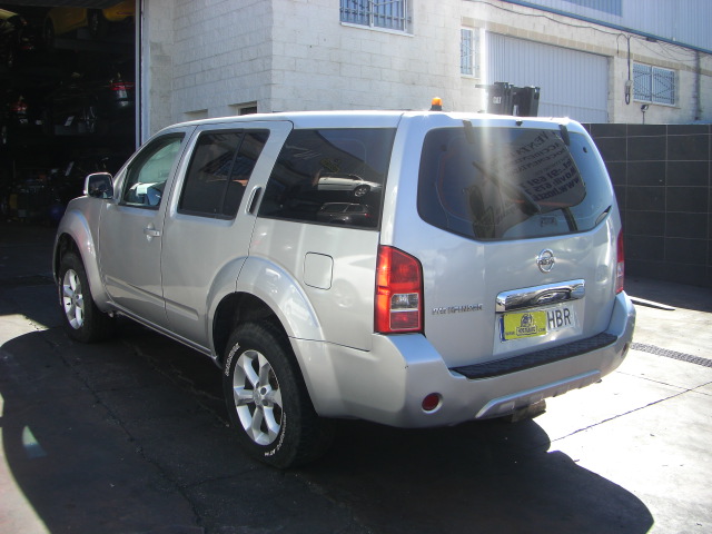 NISSAN PATHFINDER 2.5 D 190CV 4X4