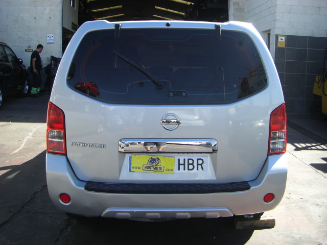 NISSAN PATHFINDER 2.5 D 190CV 4X4